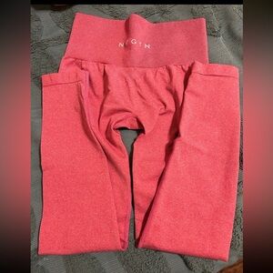 NVGTN Pink seamless leggings like new Size S